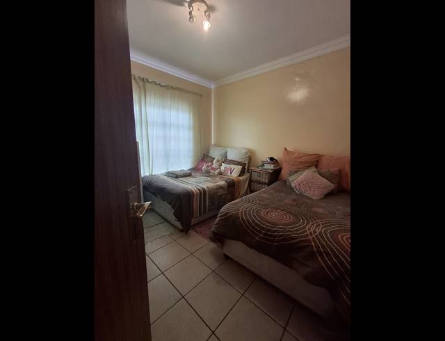 2 BEDROOM APARTMENT FOR SALE IN HEATHERVIEW
